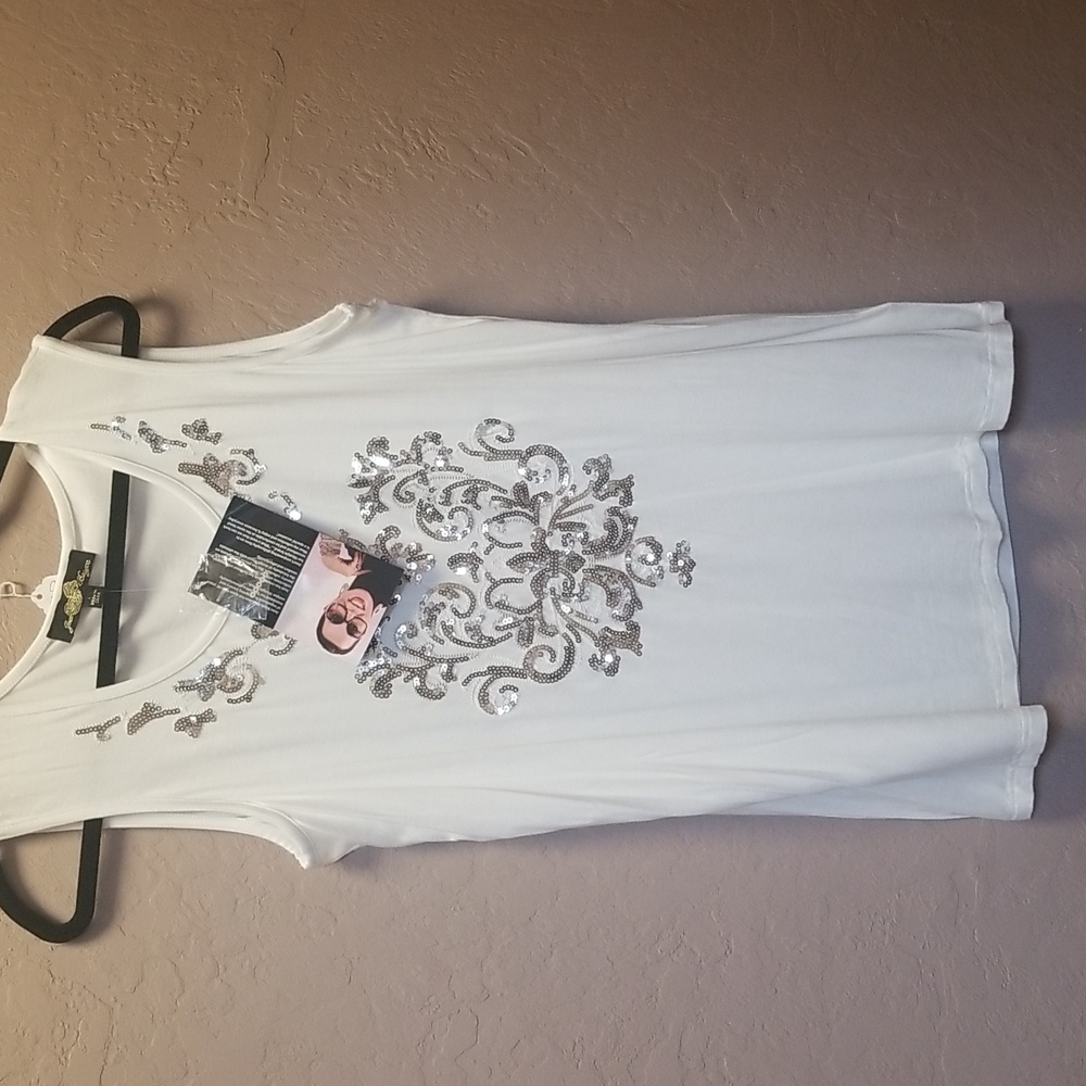 JOAN BOYCE White w/silver sequins Shell, Sz L Sleeveless NWT  CL#124